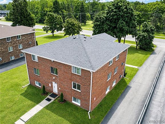 3rd image of 6293 Robinson Rd