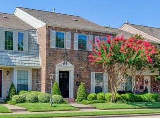 5869 Valley Forge Dr #102, Houston, TX 77057