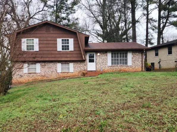 2916 Drexel Ln, Jonesboro, GA 30236