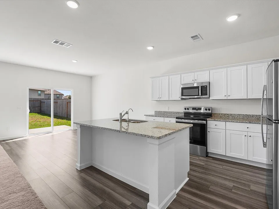 3892 Sunbird Creek Trl