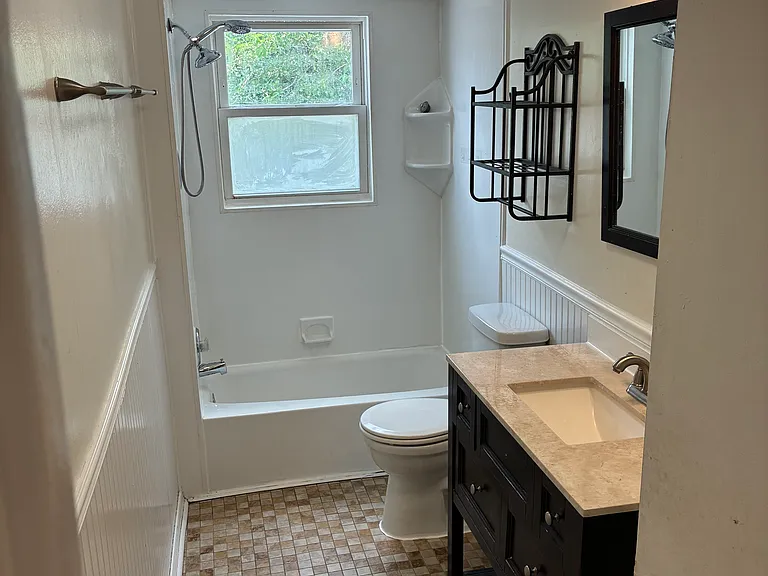 505 S Clinton St — Photo 6