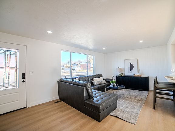 2nd image of 87 W 8710 S