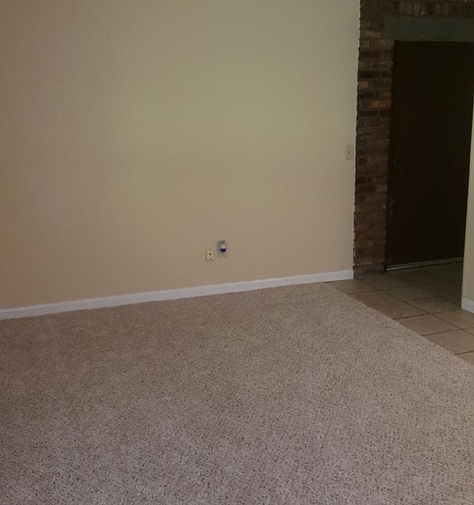 1st image of 4218 Allendorf Dr APT 2
