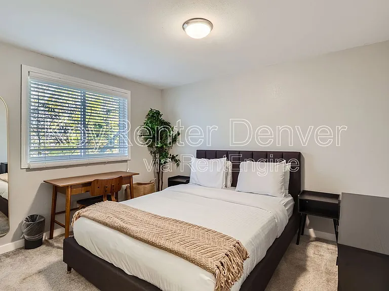 2445 Lawrence St #A — Photo 19