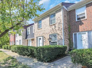 2376 Hardesty Dr S #Q-8, Columbus, OH 43204