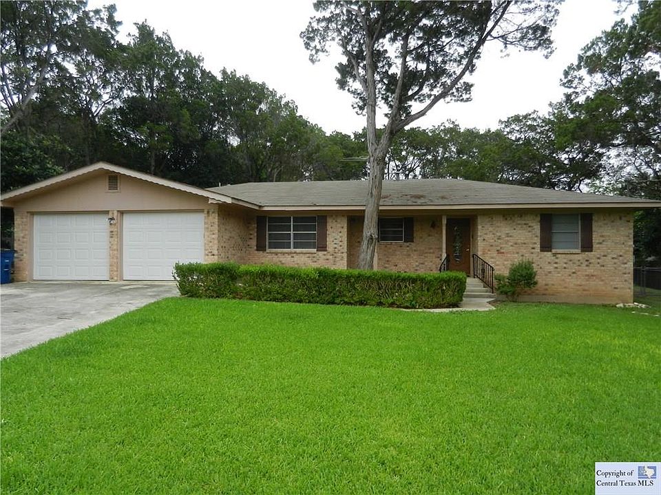 1st image of 806 Timber Dr
