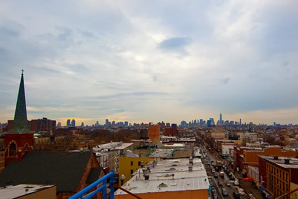Rented by Bold New York | media 15