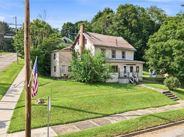 245 Main St, Leetonia, OH 44431