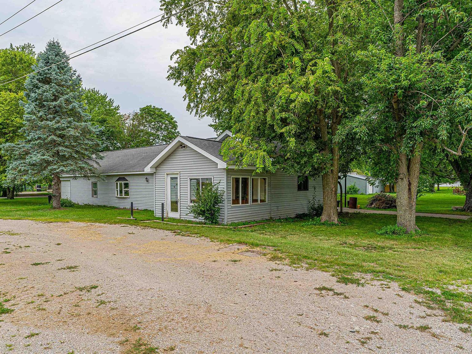 318 W Jefferson St, Mason City, IL 62664 Zillow