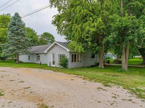 318 W Jefferson St, Mason City, IL 62664