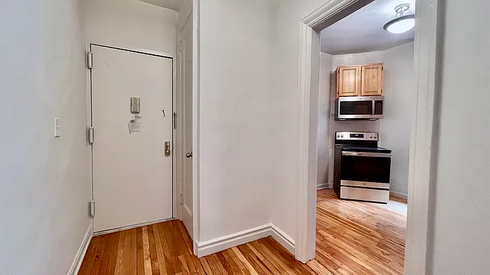 Rented by Sovereign Associates | media 6