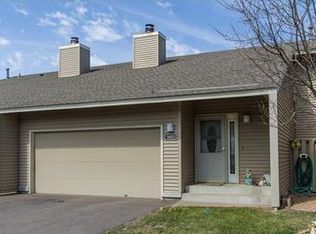 962 Monterey Ct S, Shoreview, MN 55126