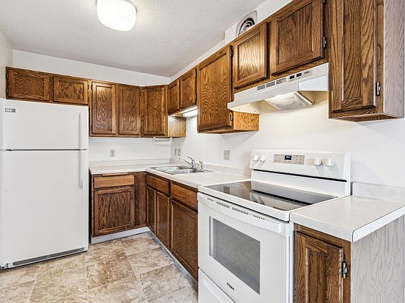 3rd image of 6615 Lake Shore Dr S APT 1008