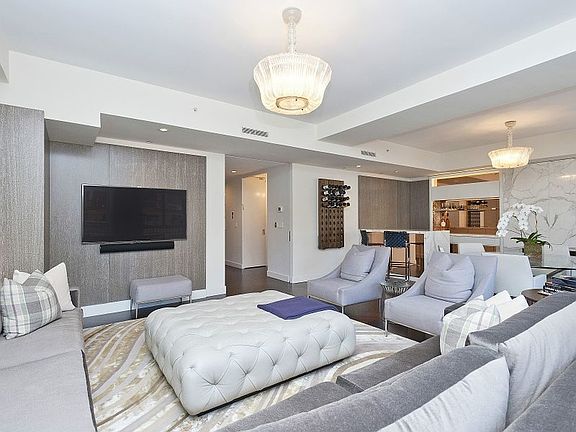 2nd image of 330 E 72nd St Unit Penthouse 14/15