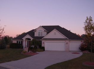 1715 Rust Leaf Ct, Fort Wayne, IN 46845