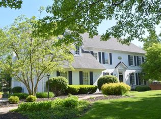 8638 Old Stone Ct, Cincinnati, OH 45249