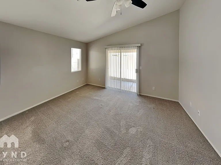 2858 Mount Hope Dr — Photo 7
