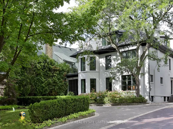 12 Shorncliffe Ave, Toronto, ON M4V 1T1