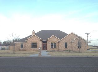 102 N Avenue T, Portales, NM 88130