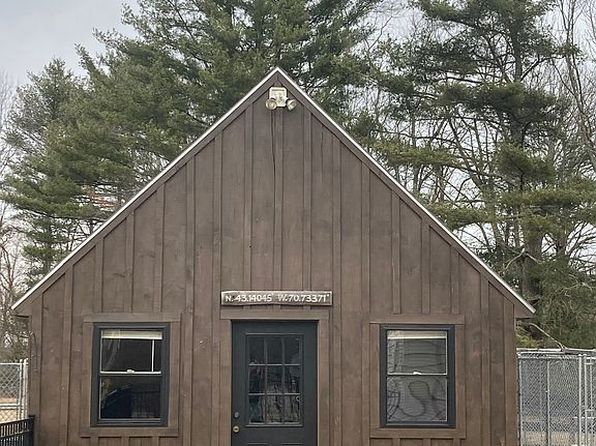 60 Remicks Ln, Kittery, ME 03904