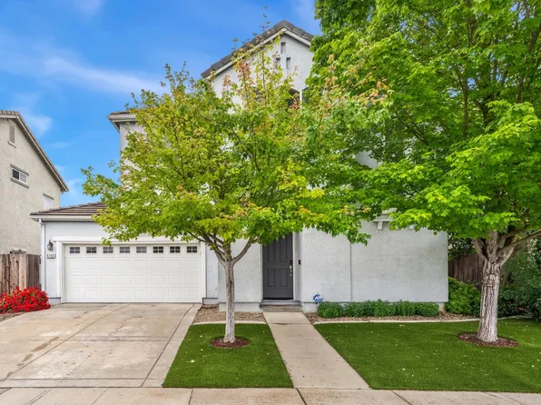 5730 Amnest Way, Sacramento, CA 95835