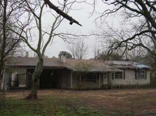 3884 Cooks Rd, Marshall, TX 75670