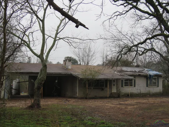 3884 Cooks Rd, Marshall, TX 75670