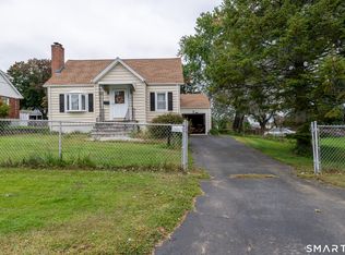 286 Sylvan St, Bridgeport, CT 06606