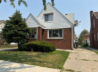 7610 Steadman Ave, Dearborn, MI 48126