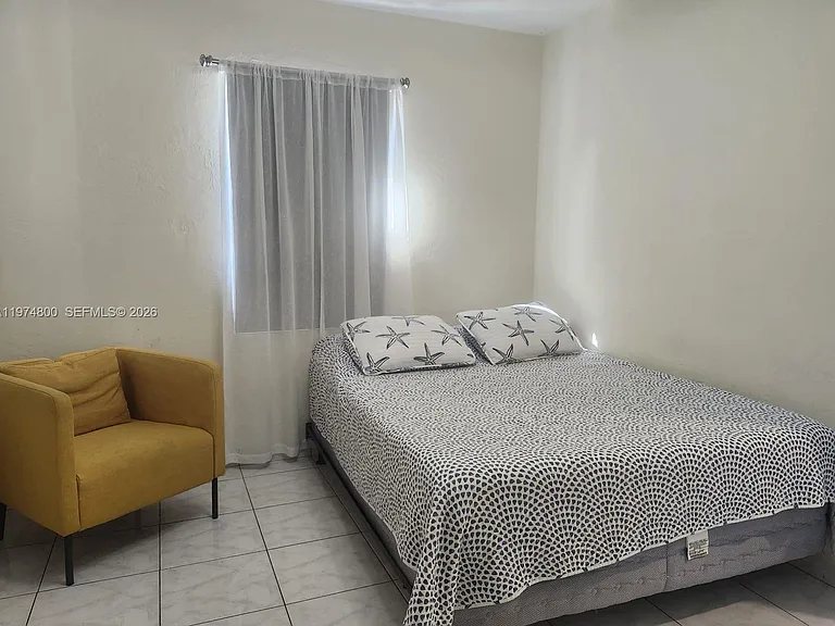 11220 NE 11th Pl #11220 — Photo 17