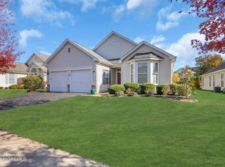 447 Monticello Ln, Lakewood, NJ 08701