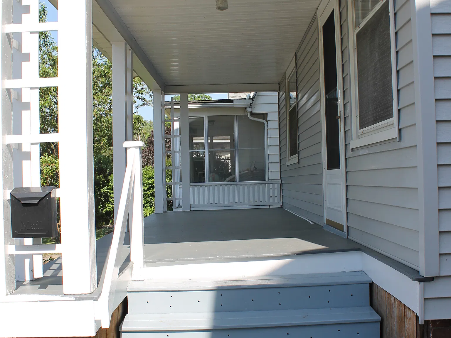 3 bed, 1.5 bath, 1455 sqft, $1,775 — Photo 3