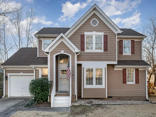 5404 Pennfine Dr, Raleigh, NC 27610