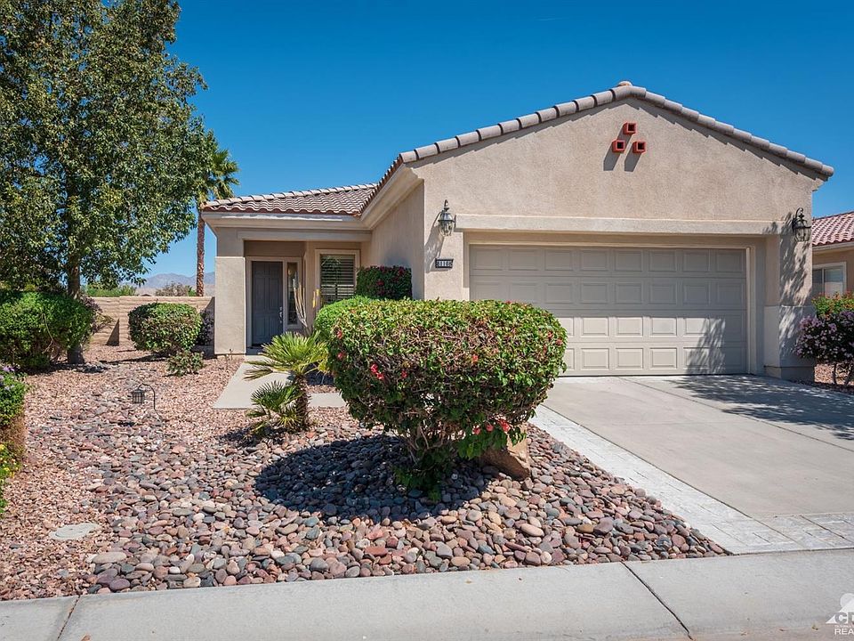 1st image of 81108 Avenida Tres Lagunas