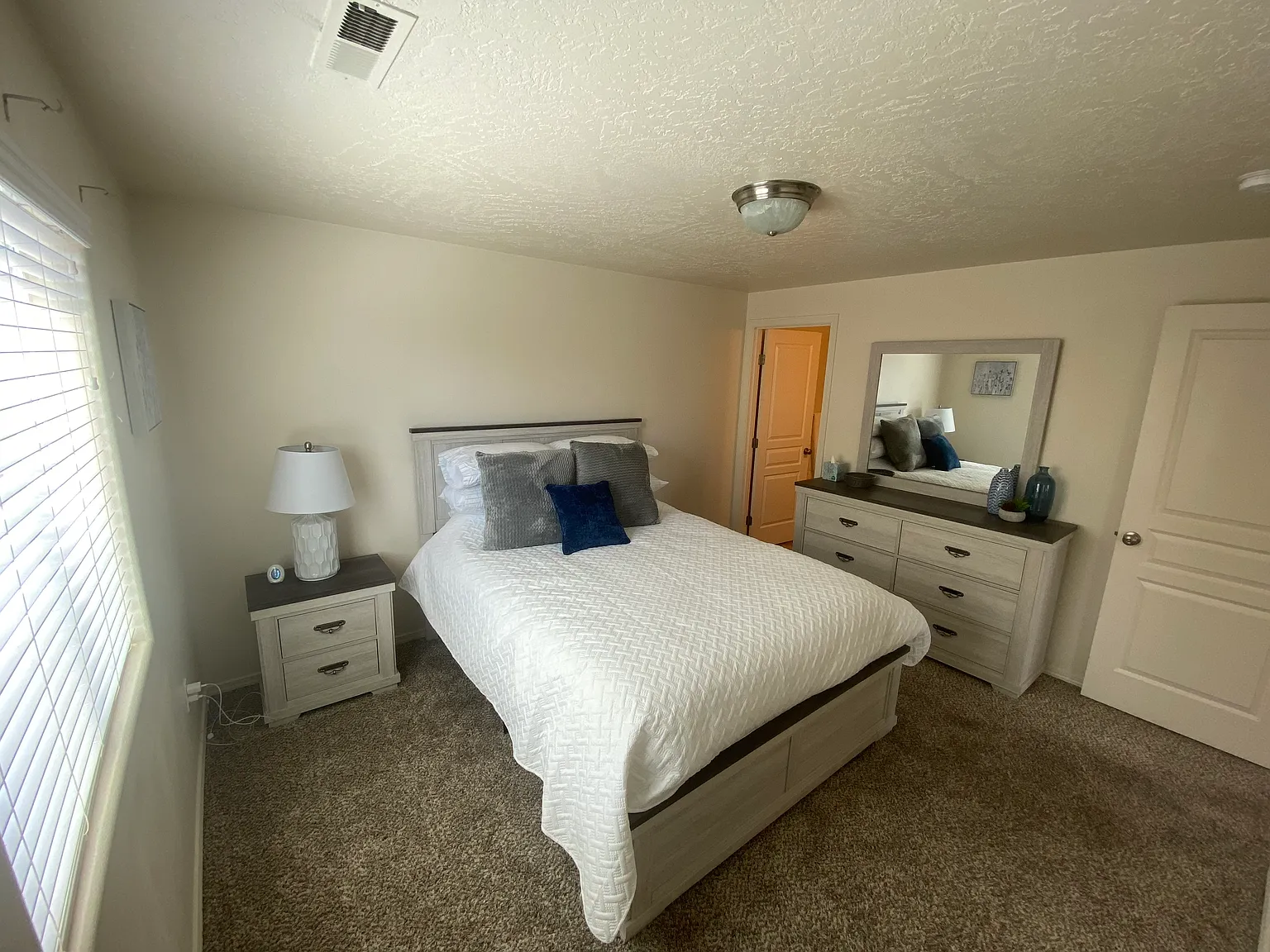 6309 Cashmere Ln — Photo 3