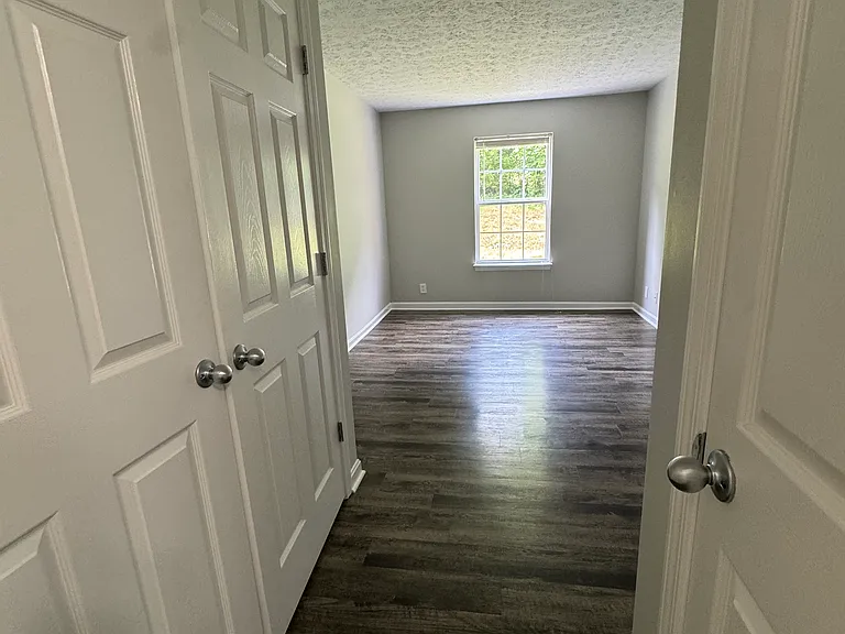 Woodfield — Photo 46