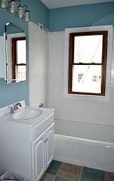 3rd image of 1641 Fernwood St