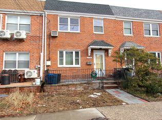 5041 207th St, Flushing, NY 11364