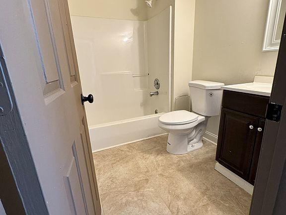 4th image of 1021 Dale Ave SE #B