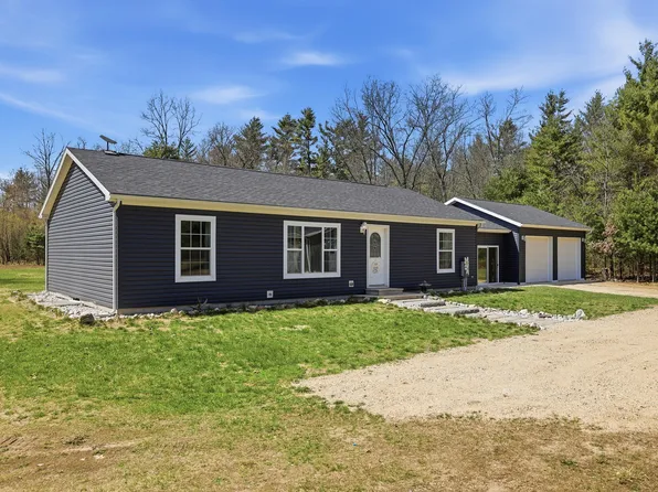 4853 S Newcosta Ave, Newaygo, MI 49337