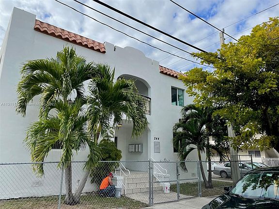 2nd image of 244 NW 11th Ave #6