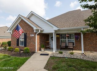 8601 Applegate Village Dr, Louisville, KY 40219