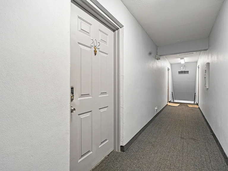9935 Pineapple Tree Dr #202 — Photo 9