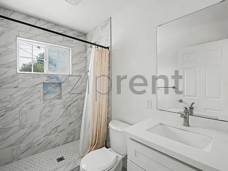 14028 Rexwood Ave #A — Photo 8