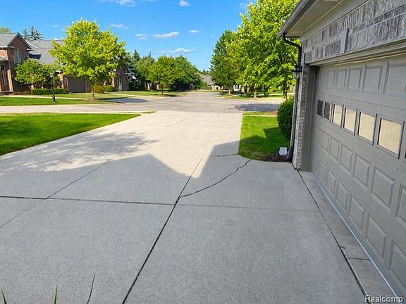 5th image of 68809 Cornerstone Dr