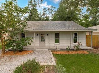 1634 Dupard St, Mandeville, LA 70448
