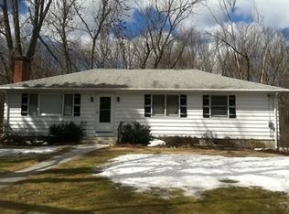 3 Daniele Dr, Wilbraham, MA 01095
