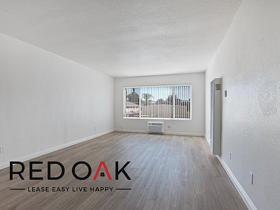 2nd image of 8040 3/4 Reseda Blvd #212