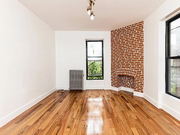 3rd image of 356 Lafayette Ave #3W