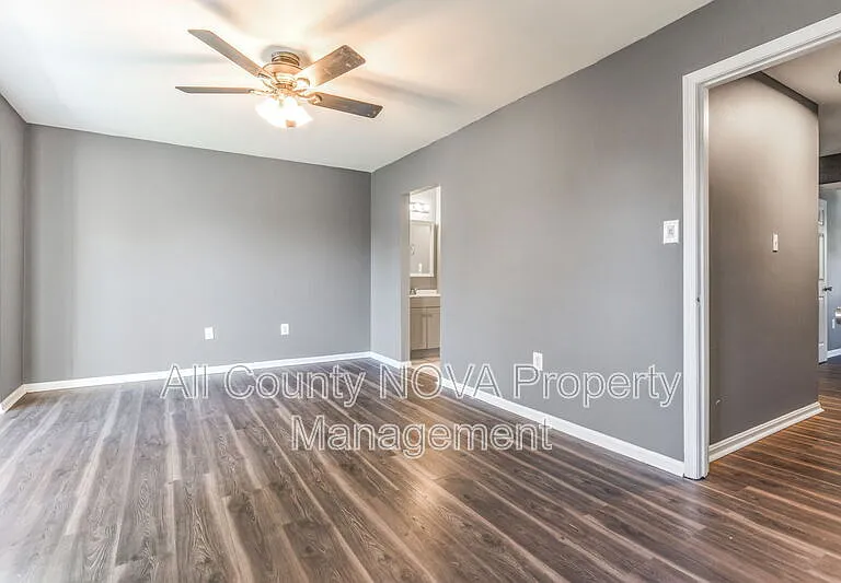 6044 Sirenia Pl — Photo 31